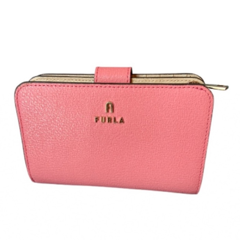 Furla EUC Coral Pink Leather Wallet
